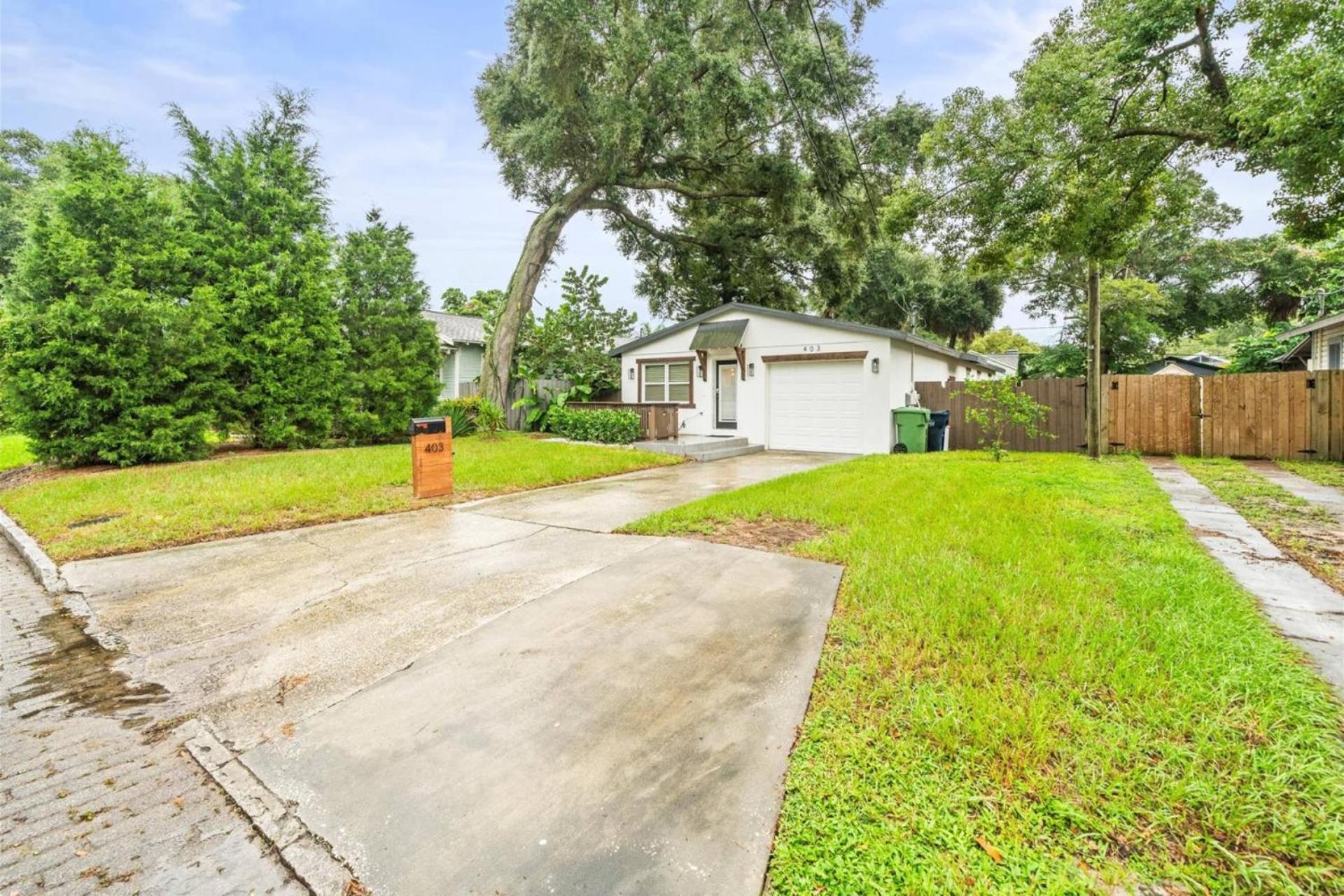 Villa Destination Historic Tampa Extérieur photo
